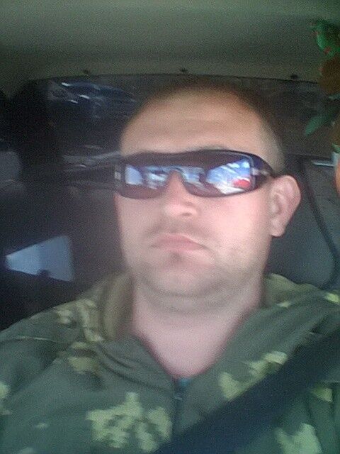  6006388  Pavel, 41 ,    
