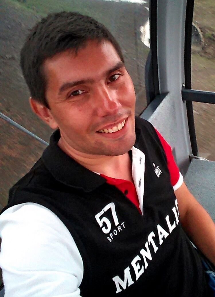  34525458  , 37 ,    