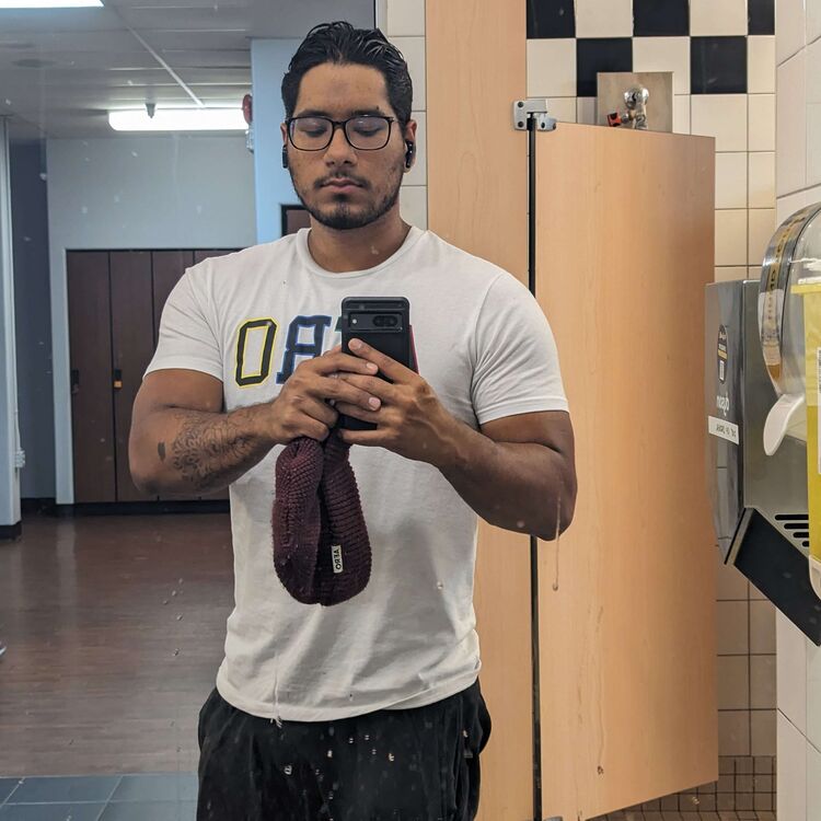  ,   Nicolas, 27 ,     , c 