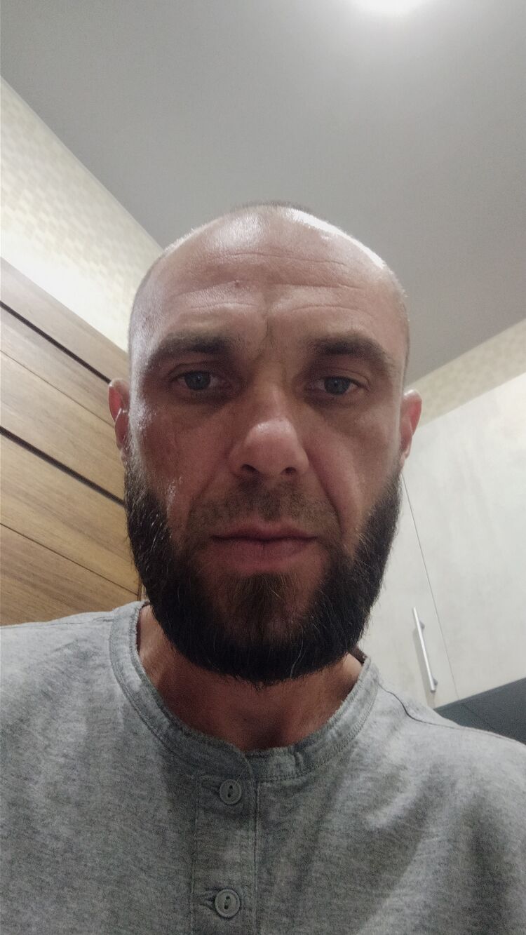  35558048  , 41 ,    