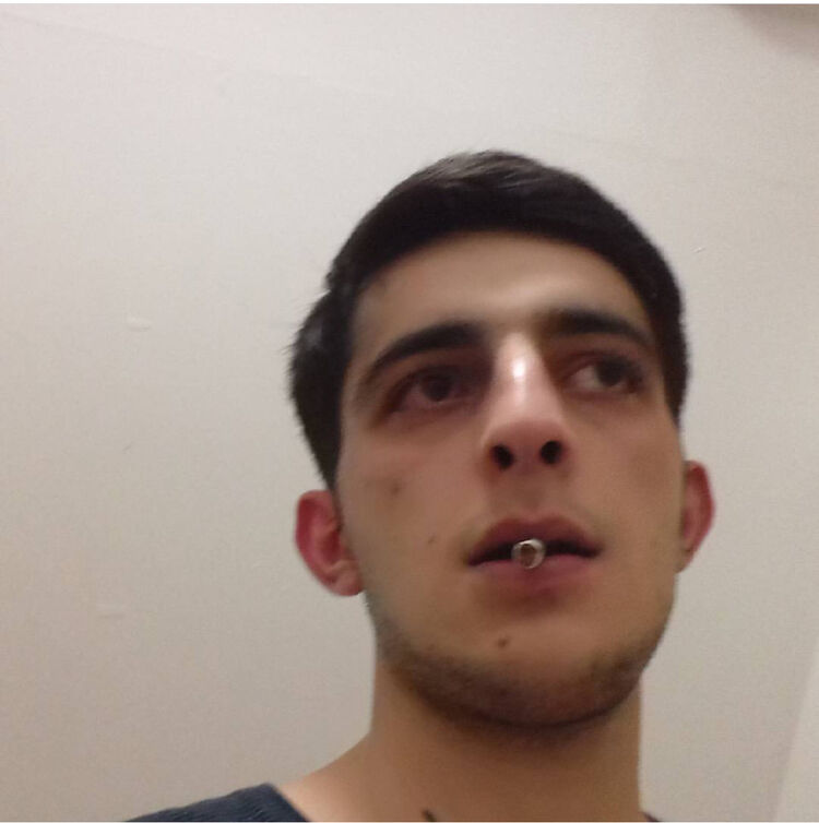  13553878  Eltaj, 32 ,    
