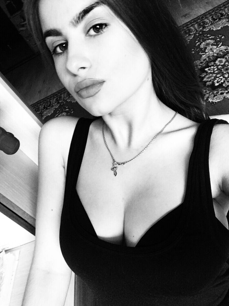 ,   Alina, 22 ,   ,   , 