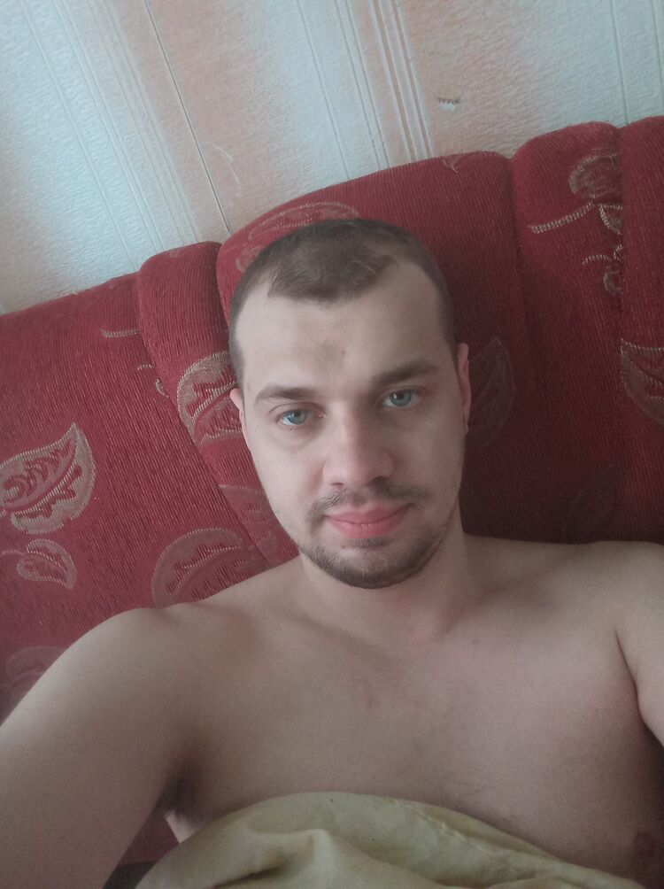  33273288   , 28 ,    