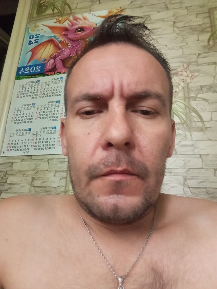  42537418  , 43 ,    