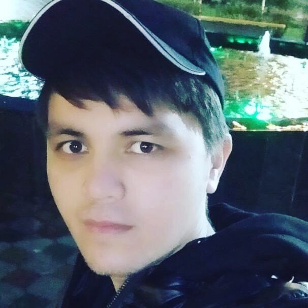  30526298  Ale, 32 ,    