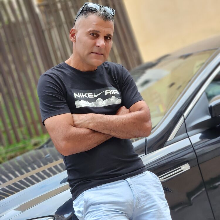 ���������� San Marino, ���� ������� Nelu, 38 ���, ������������ ��� ������, ����� � ���������