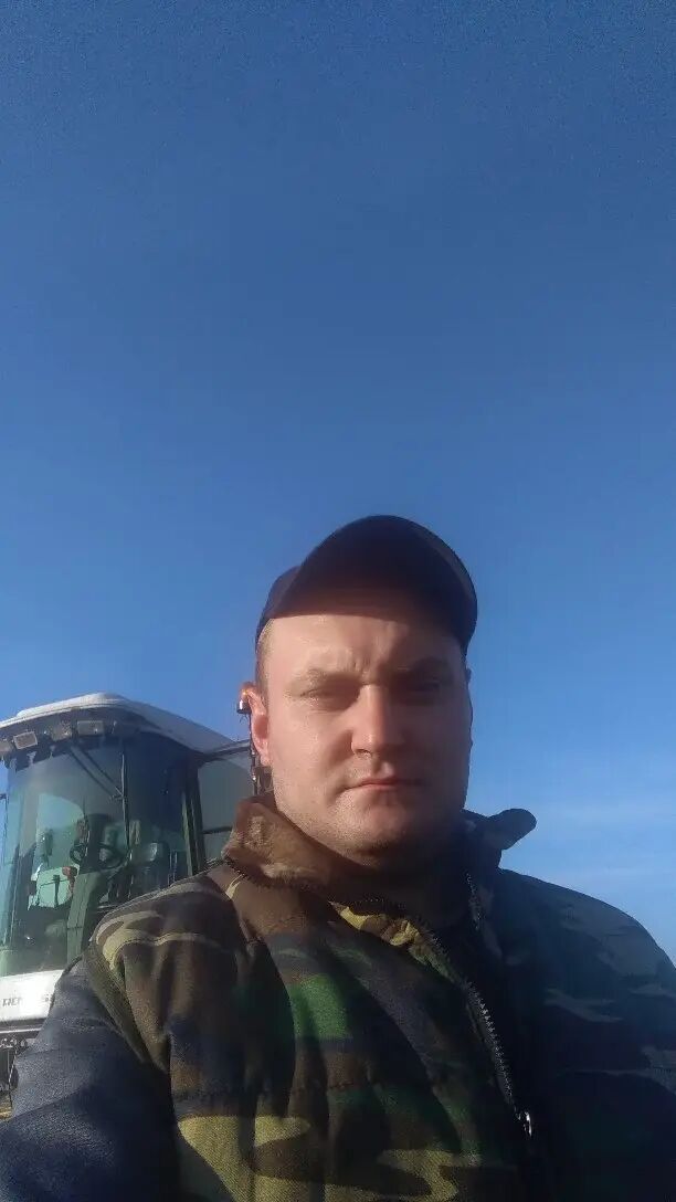  36830998   , 32 ,    