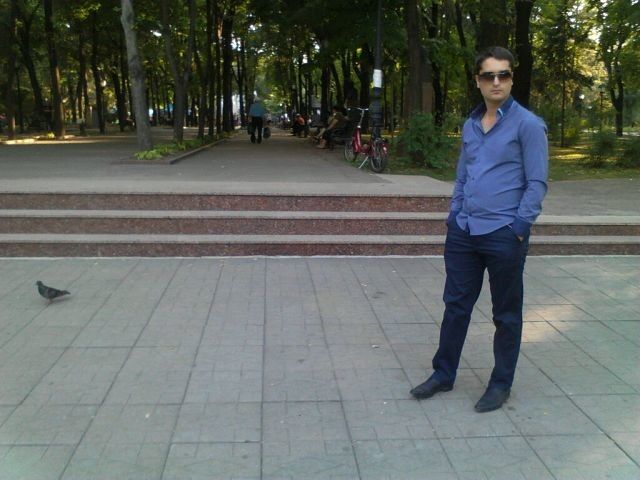  ,   Danik, 33 ,  
