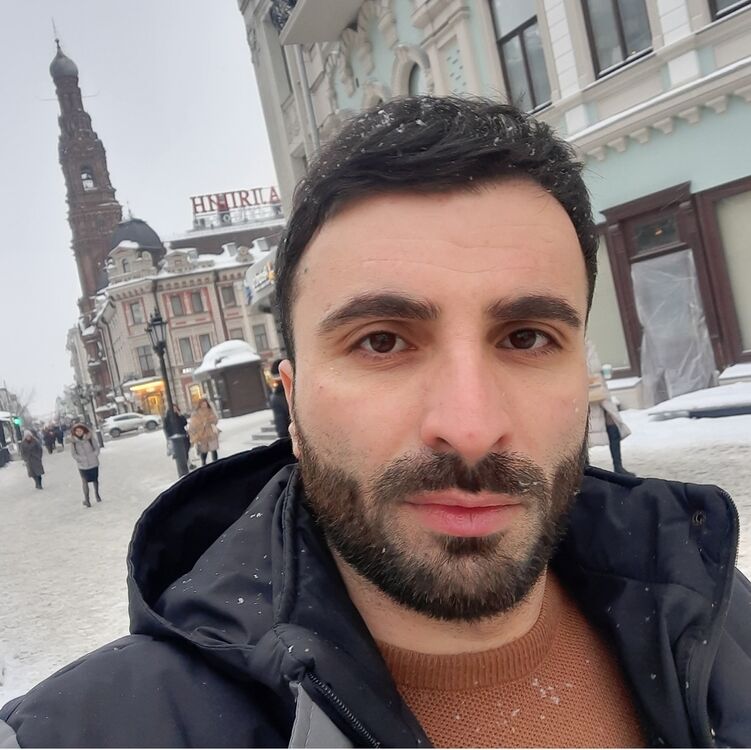  ,   Terlan, 32 ,   ,   