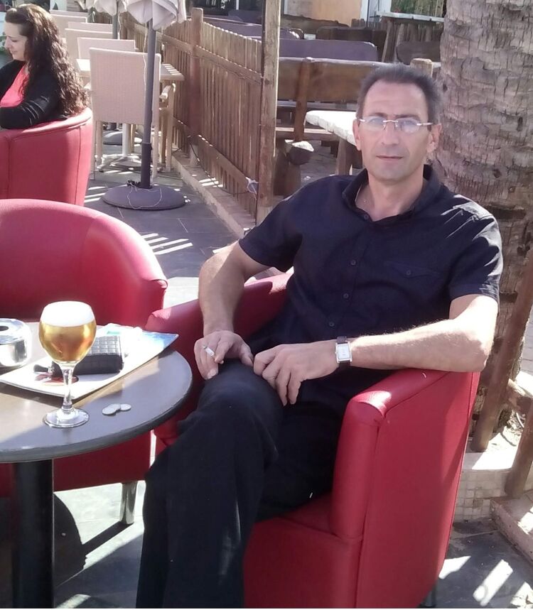  53994178  Serxio, 57 ,    Denia