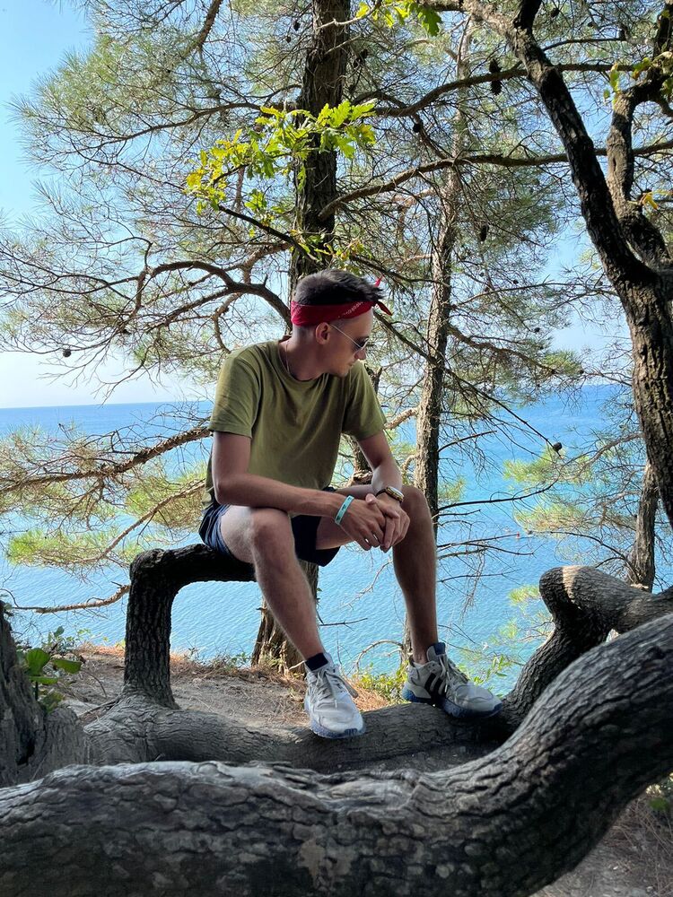  ,   , 28 ,   c 