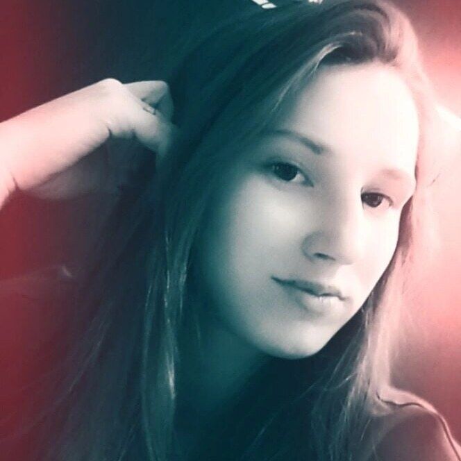  45702728  Veronika, 22 ,    