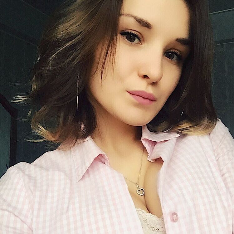  24082028  , 27 ,    