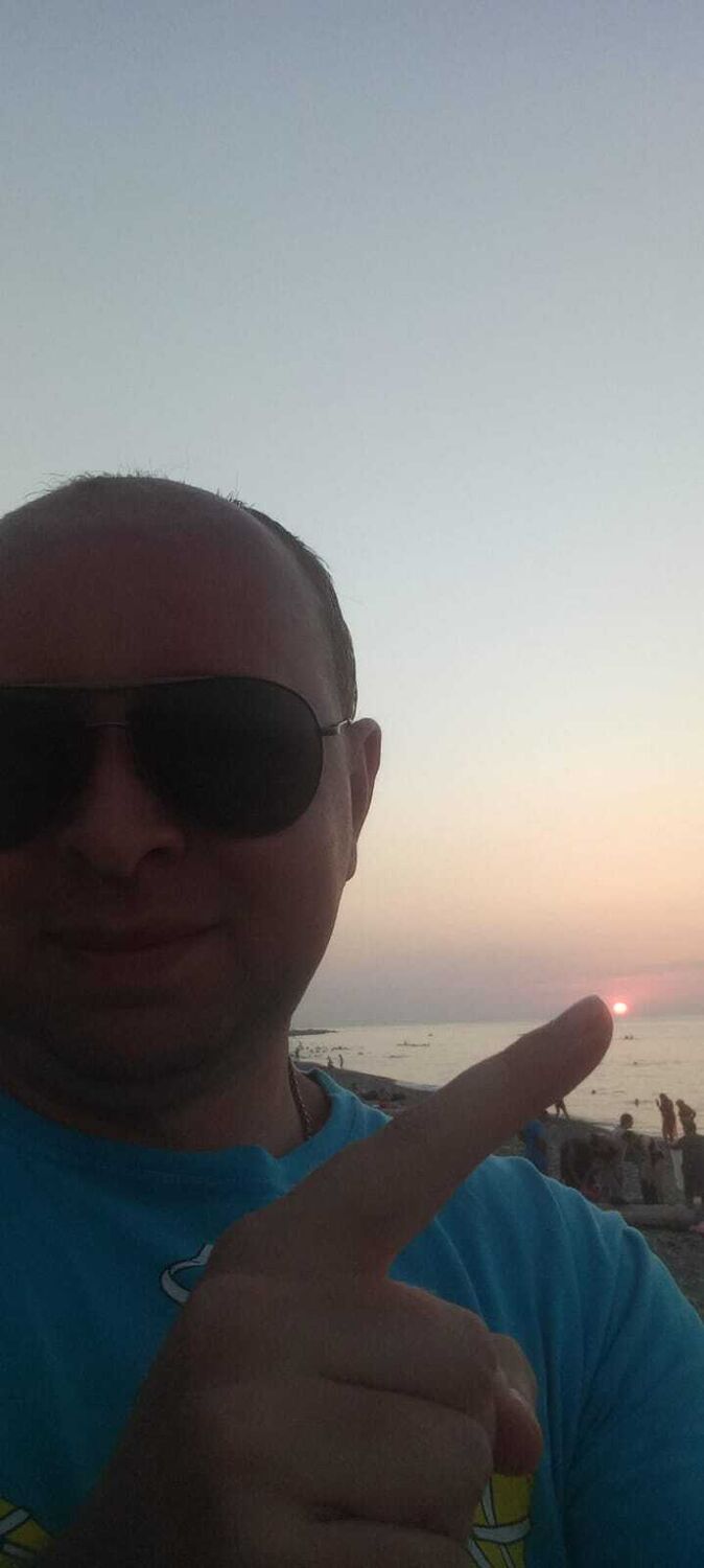  52522408  Vitaly, 38 ,    --