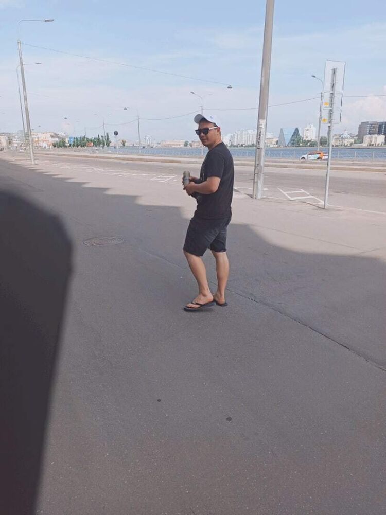  -,   , 32 ,   ,   