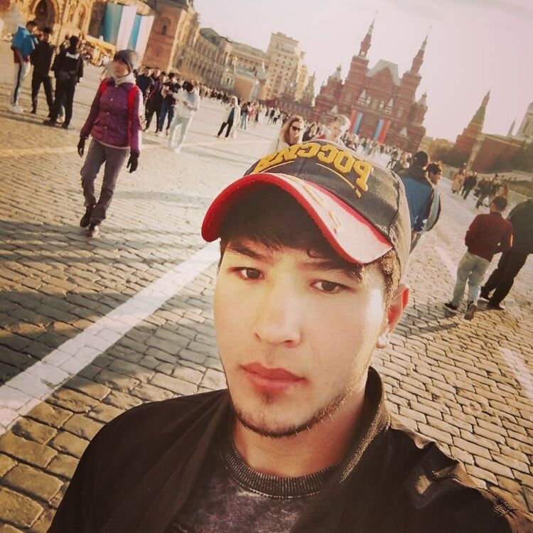  ,   Azizbek, 22 ,   ,   