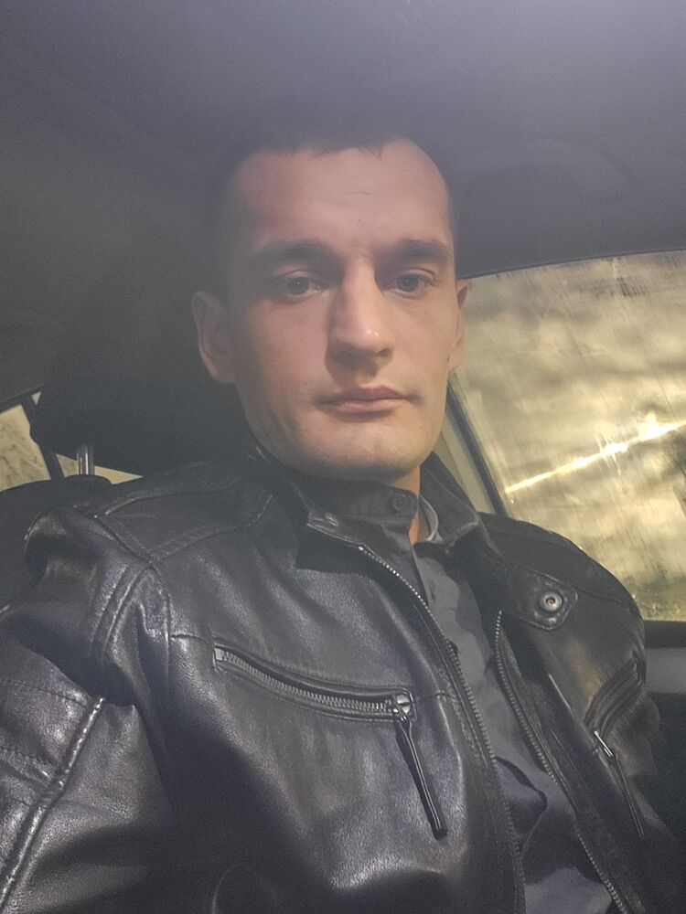  48722028  Ivan, 33 ,    Bohnice