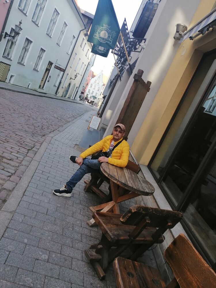  ,   Farhod, 40 ,   ,   , c , 