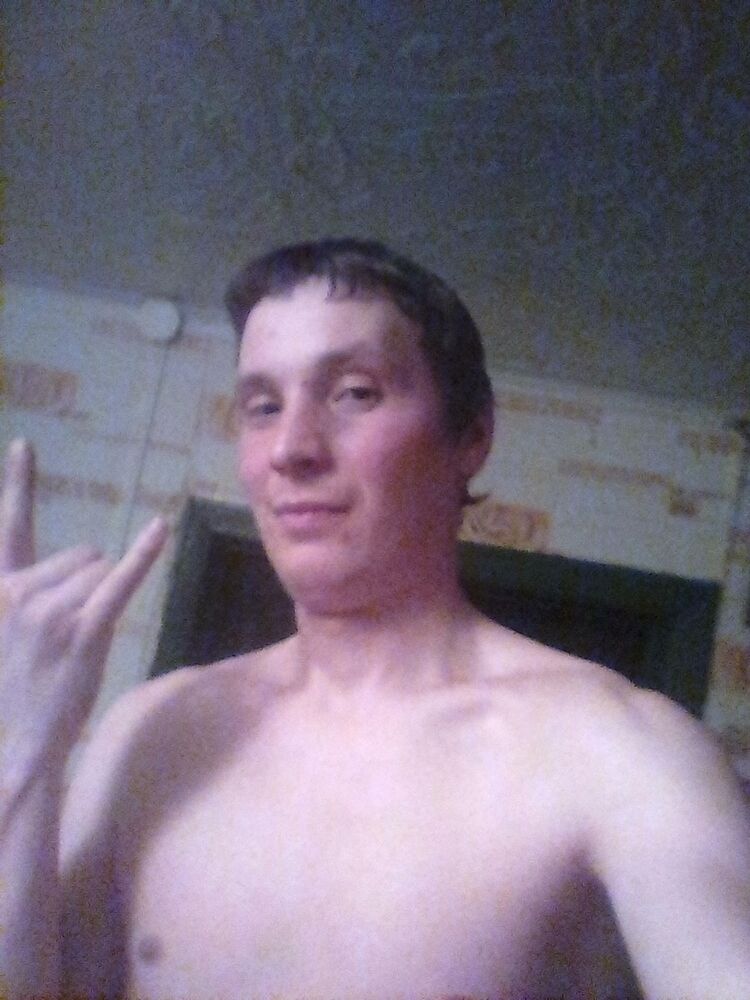  15123628  Nik, 35 ,    