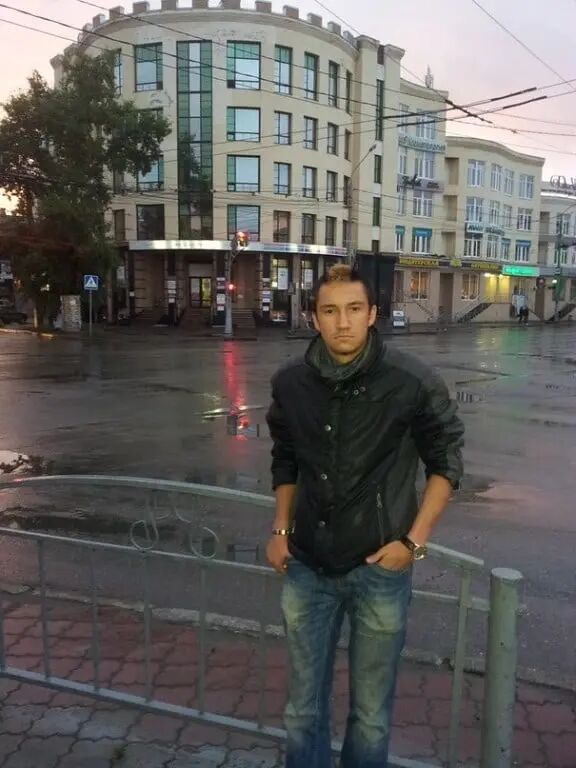  30073358  Kirill, 29 ,    