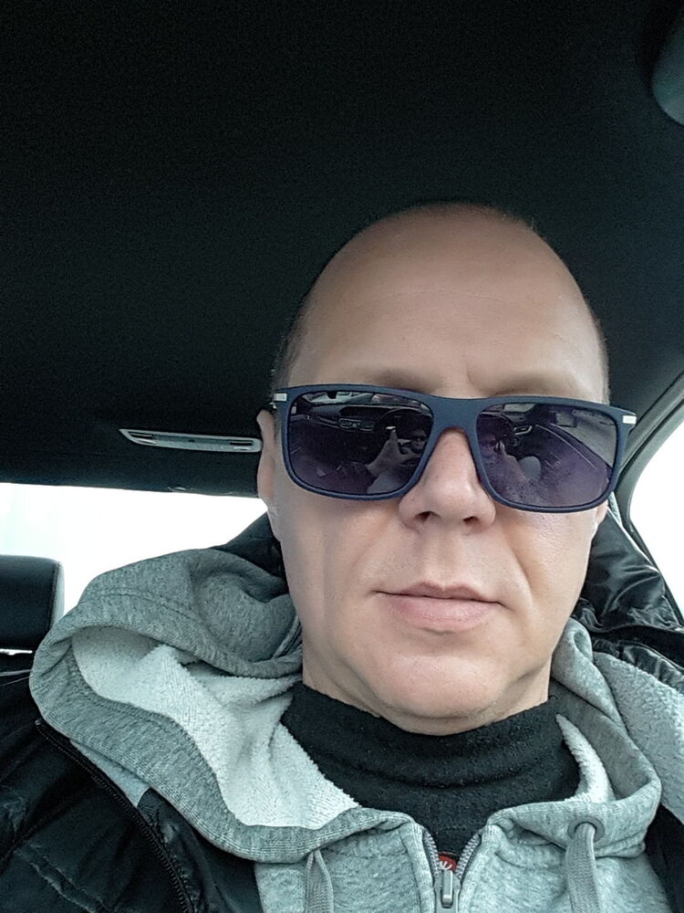  ,   Igor, 49 ,   ,   , c 