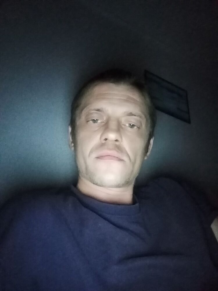  18038248  , 44 ,    