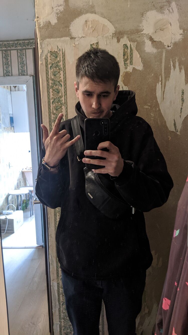  45417808  , 21 ,     