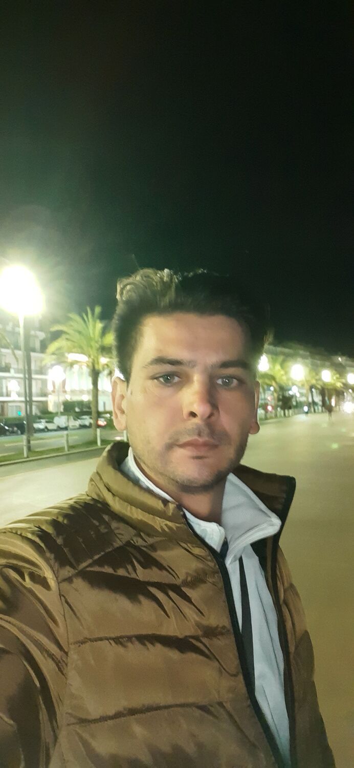  ,   Sergiu, 37 ,   ,   , c 