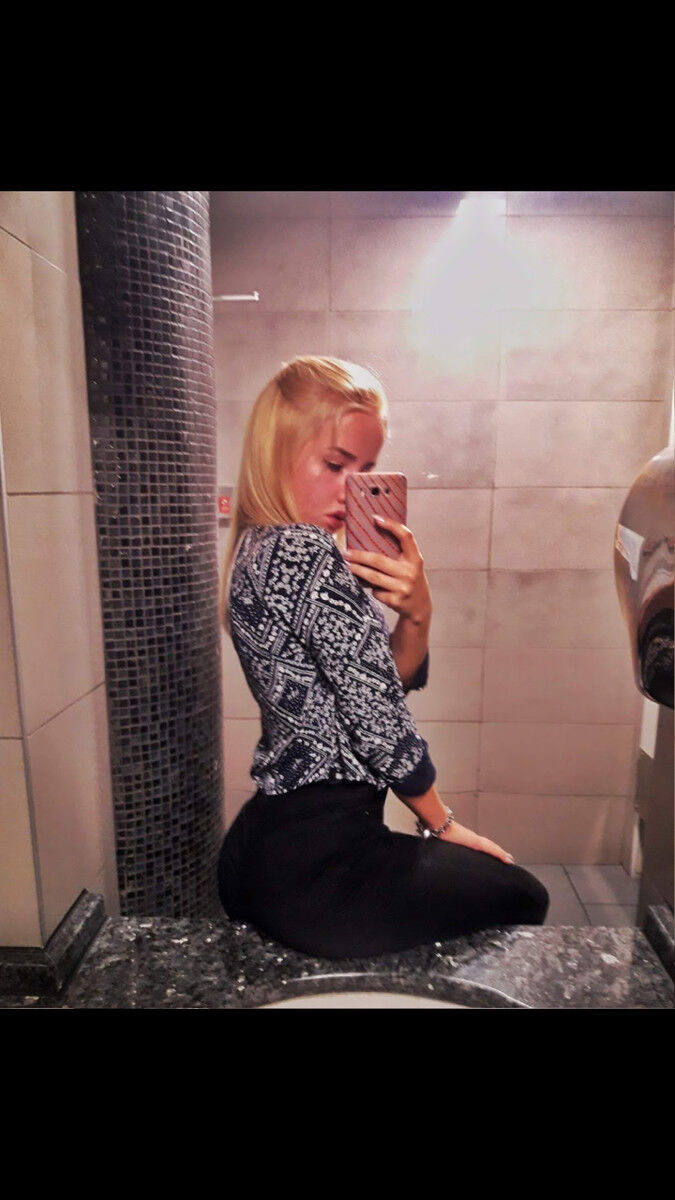  18037958  , 28 ,    