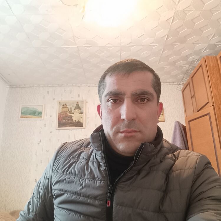  41972118  Rafil, 42 ,    