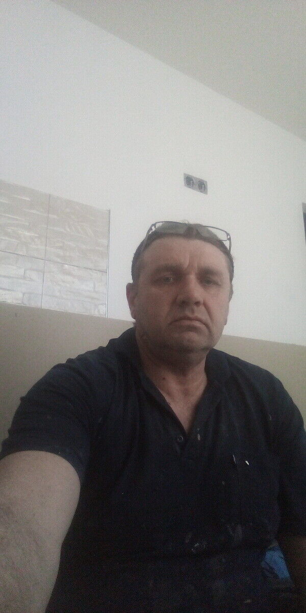  21277958  , 53 ,    