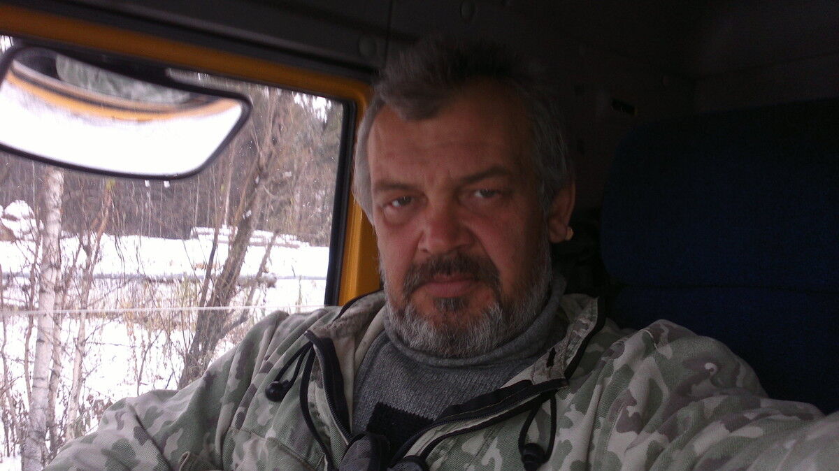  8634678  , 62 ,    