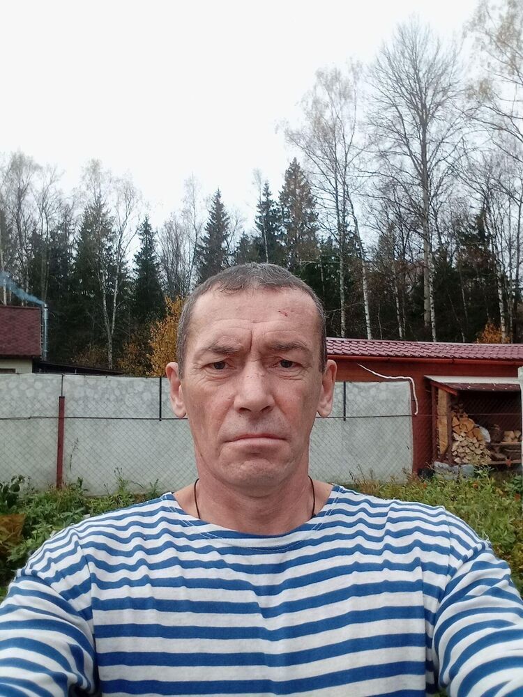  49484508  Pawel, 50 ,    