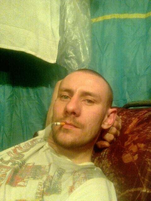  42025378  , 32 ,    