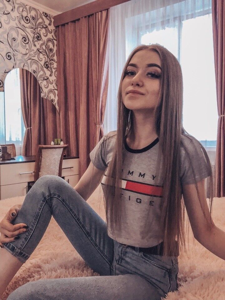  18798668  , 23 ,    
