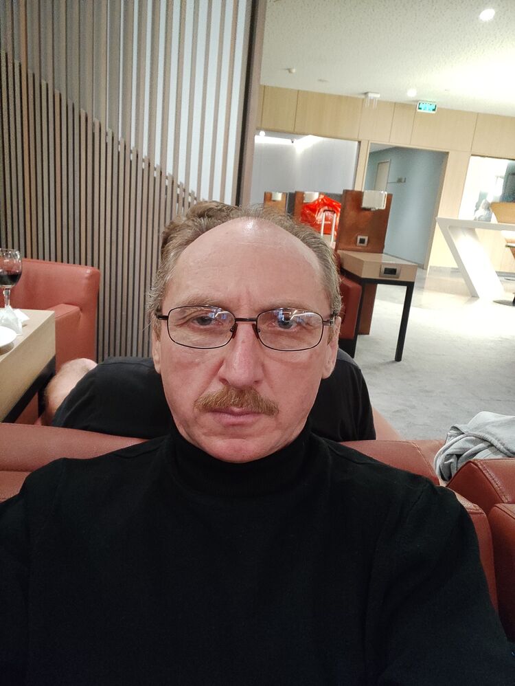  52827198  , 55 ,    --