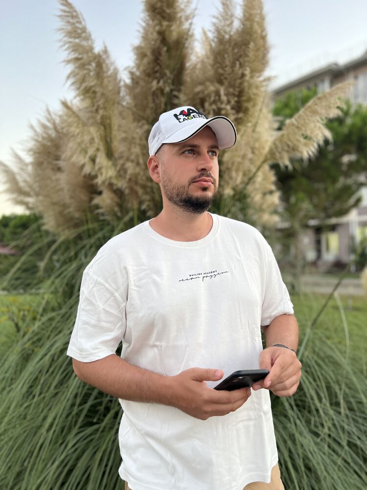 ,   Maks, 34 ,   ,   