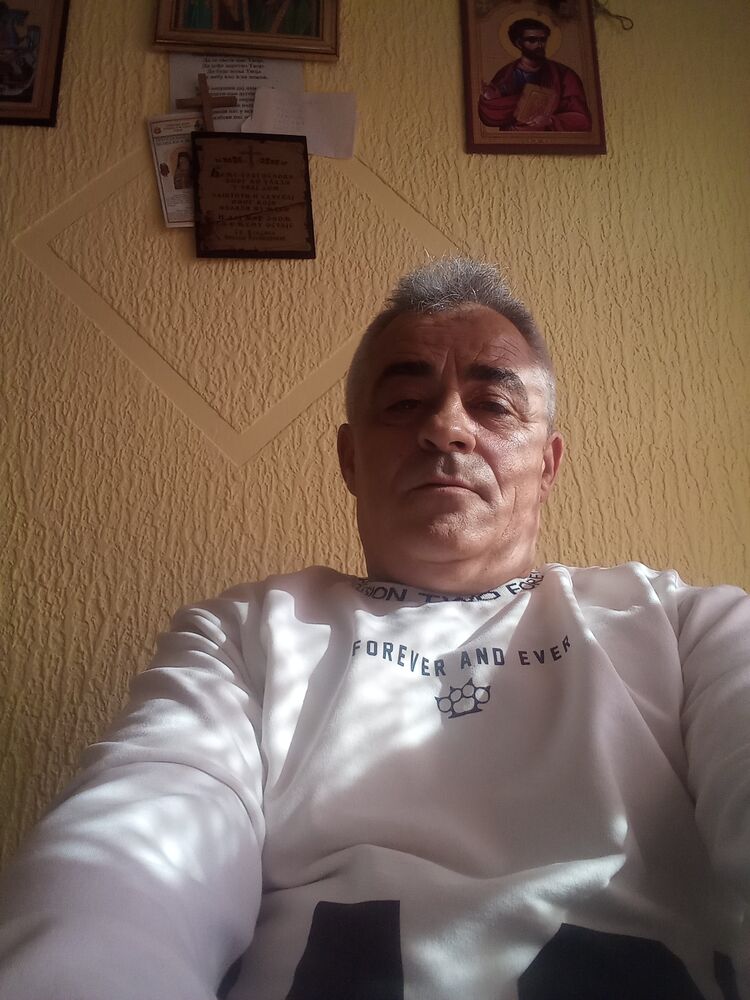  43545408  Nenad, 51 ,    