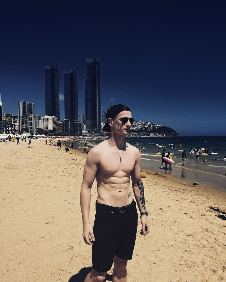 ���� 32922368 ����� ������, 25 ���, ���� ���������� � �����������