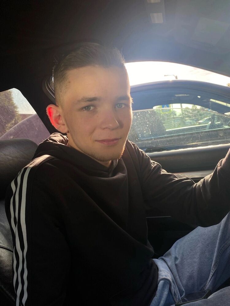  -,   , 22 ,   ,   