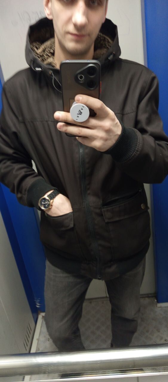  51296398  Aleksandr, 29 ,     