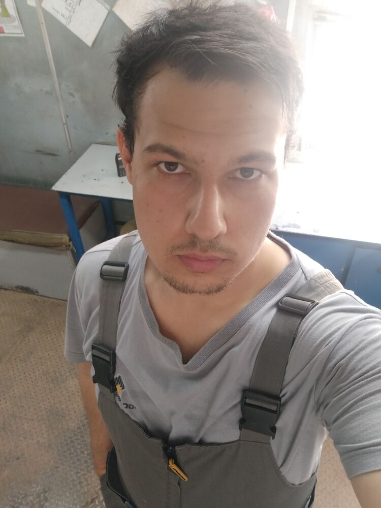  41348168  , 25 ,    