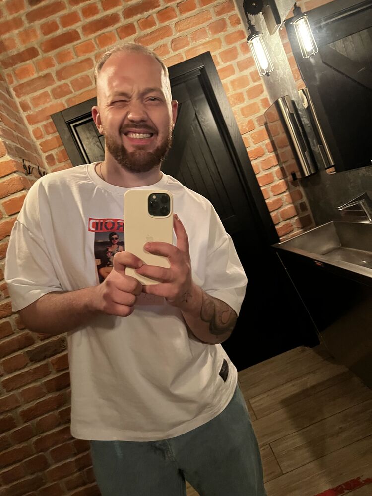  35682108  , 29 ,     