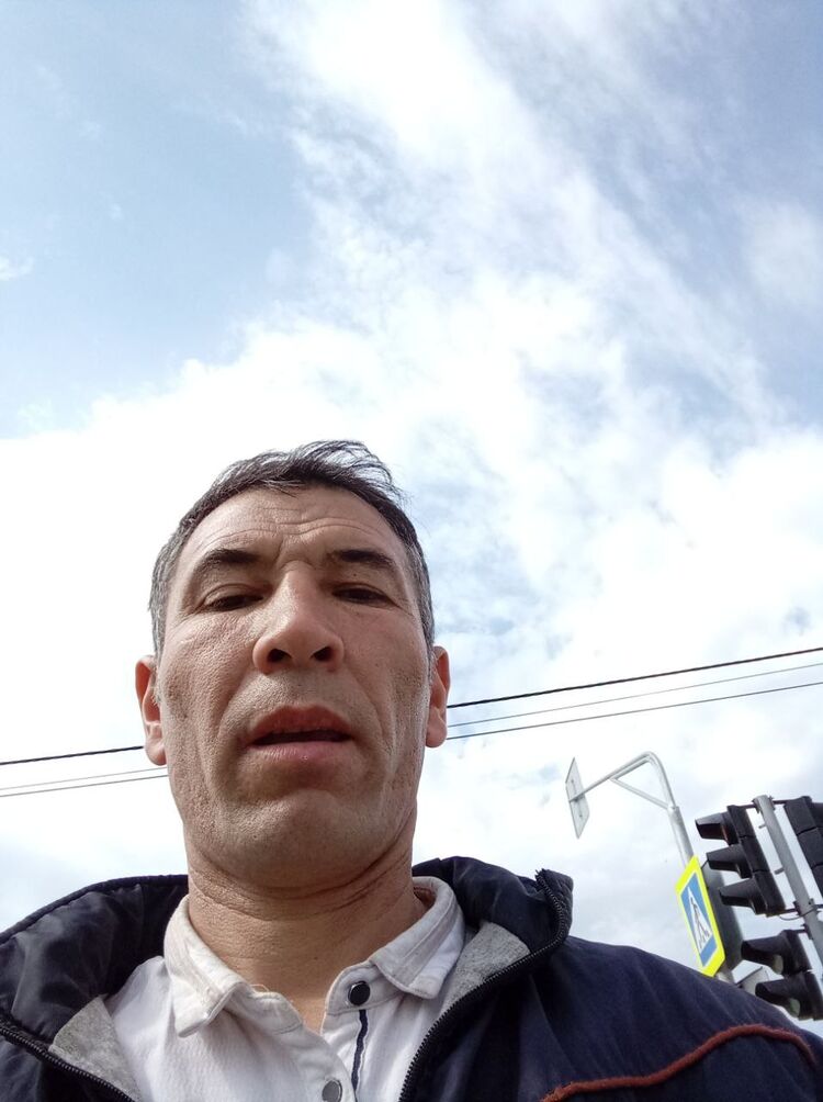  ,   Rasuljon, 42 ,   ,   