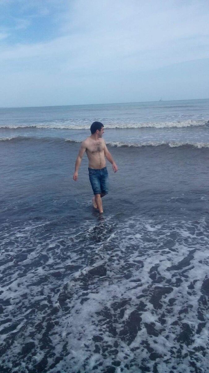  ,   Garik, 34 ,   