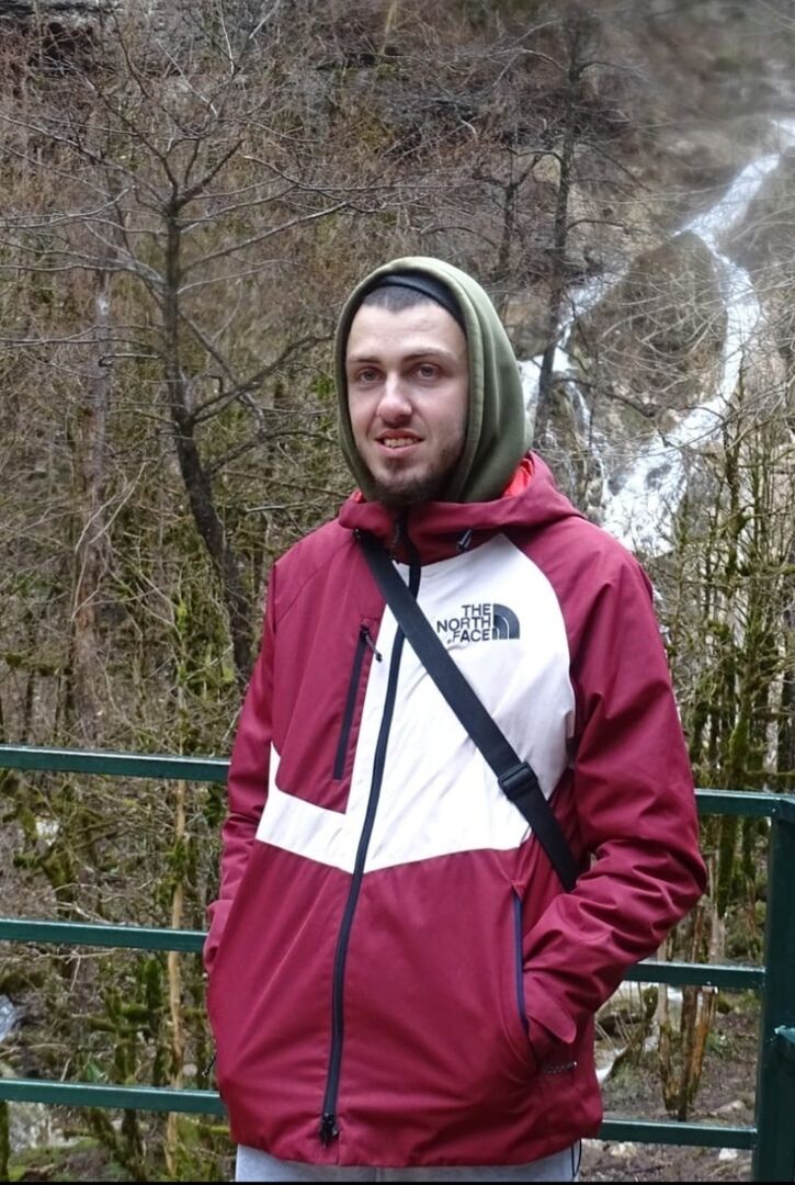 47824908  , 28 ,    