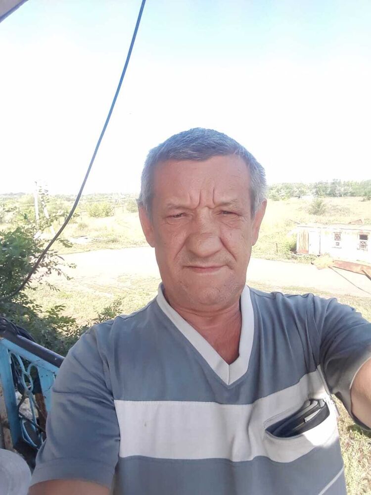  24565608  , 58 ,    