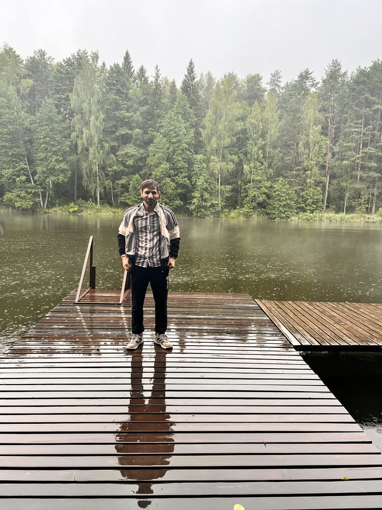  54478318  Aram, 30 ,    