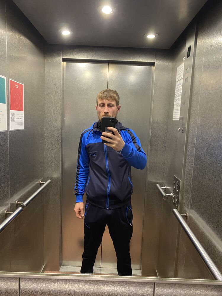  47462048  , 27 ,    