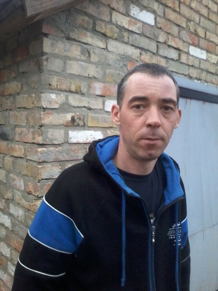  9059778  , 44 ,    